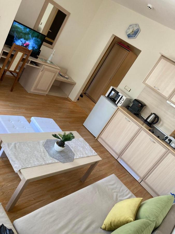 Good Vibes Apartment Avalon Slăntjev Brjag Exteriör bild
